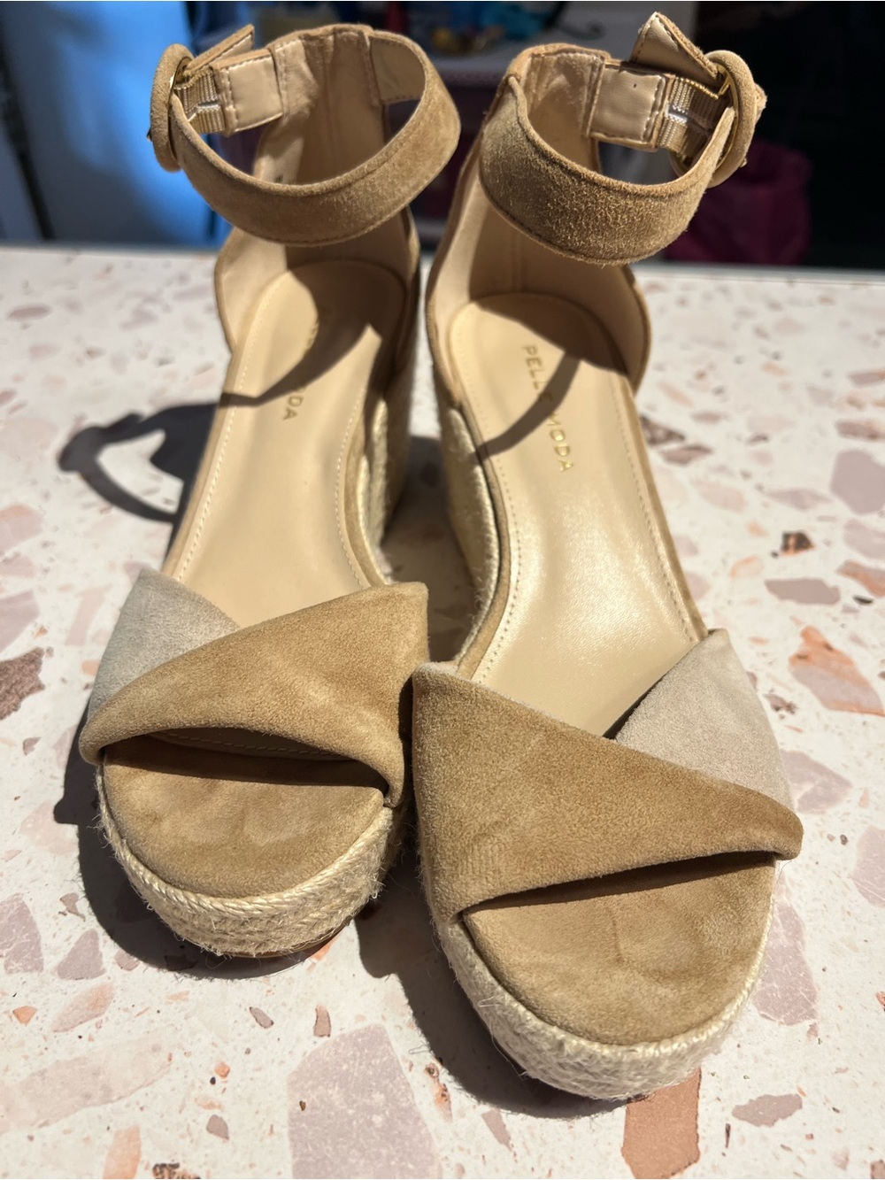 Pelle Moda Two-Tone Tan Suede Ankle-Strap Espadrille Wedges Size 6